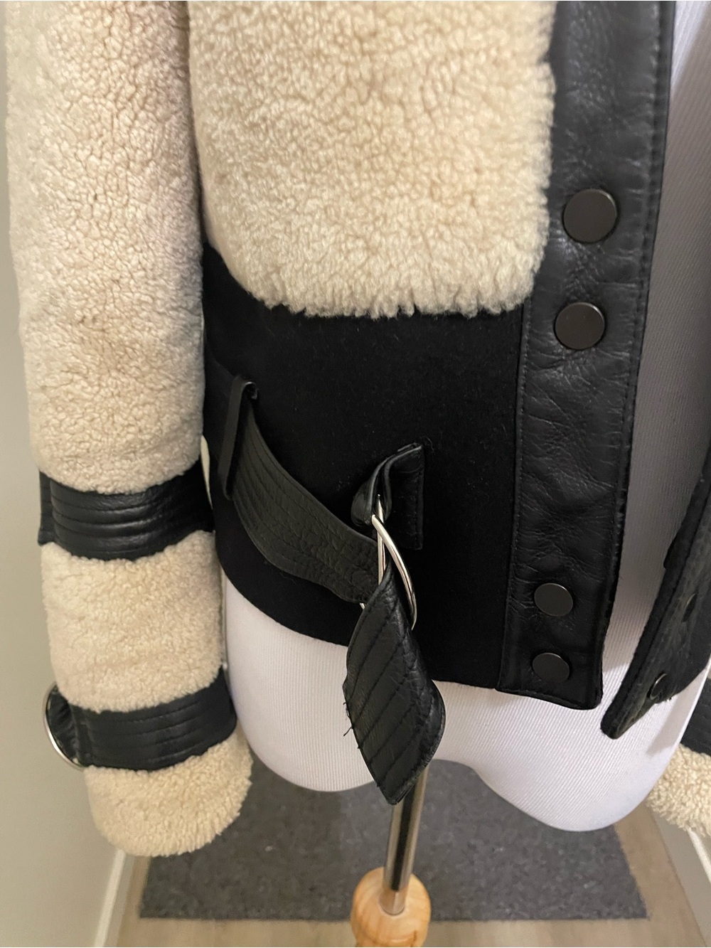 Gorgeous A.L.C. Cream and Black Faux Shearling Bomber Jacket - Picture 3 of 14